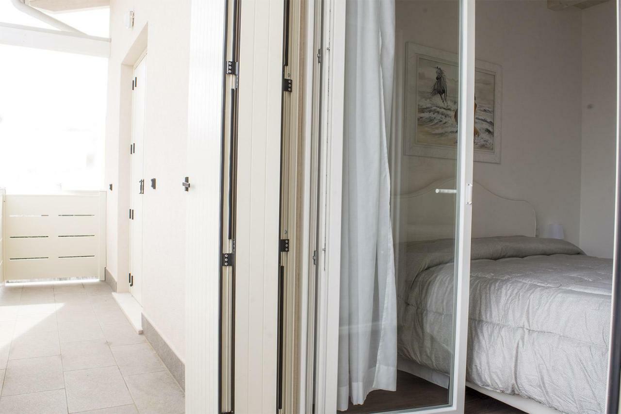 Home Suites Home Salionze Extérieur photo