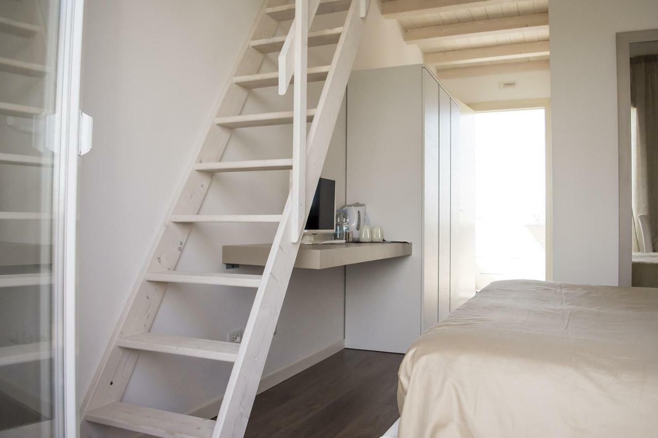Home Suites Home Salionze Extérieur photo