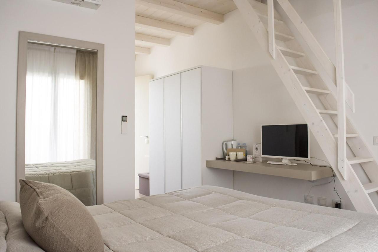 Home Suites Home Salionze Extérieur photo